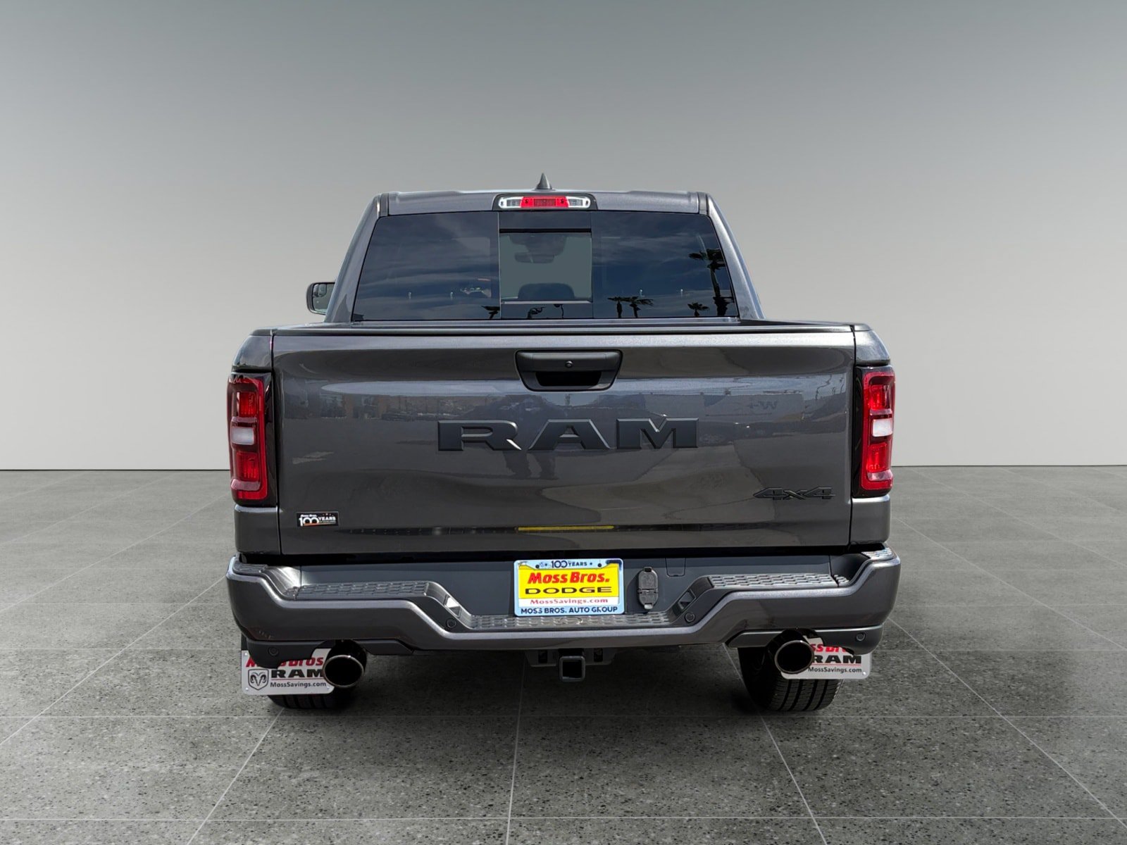 New 2026 RAM 1500 Express AWD/4WD image 4