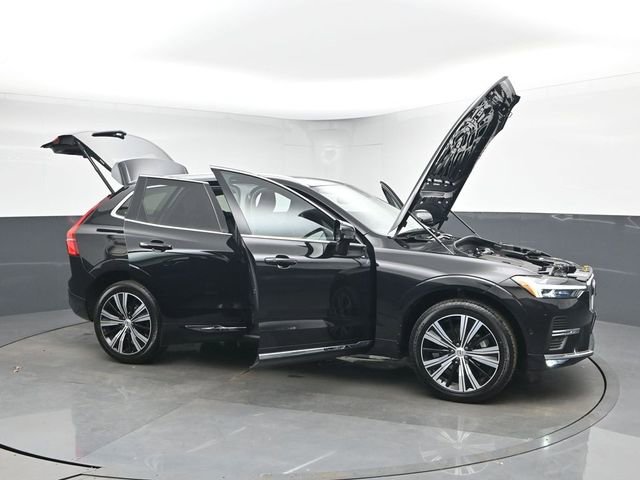 Used 2023 Volvo XC60 B5 Plus w/ Climate Package image 51