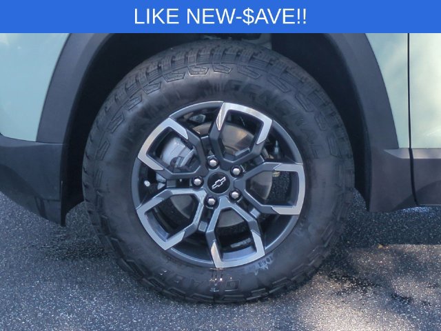 Used 2026 Chevrolet Equinox ACTIV w/ Convenience Package III AWD/4WD image 10