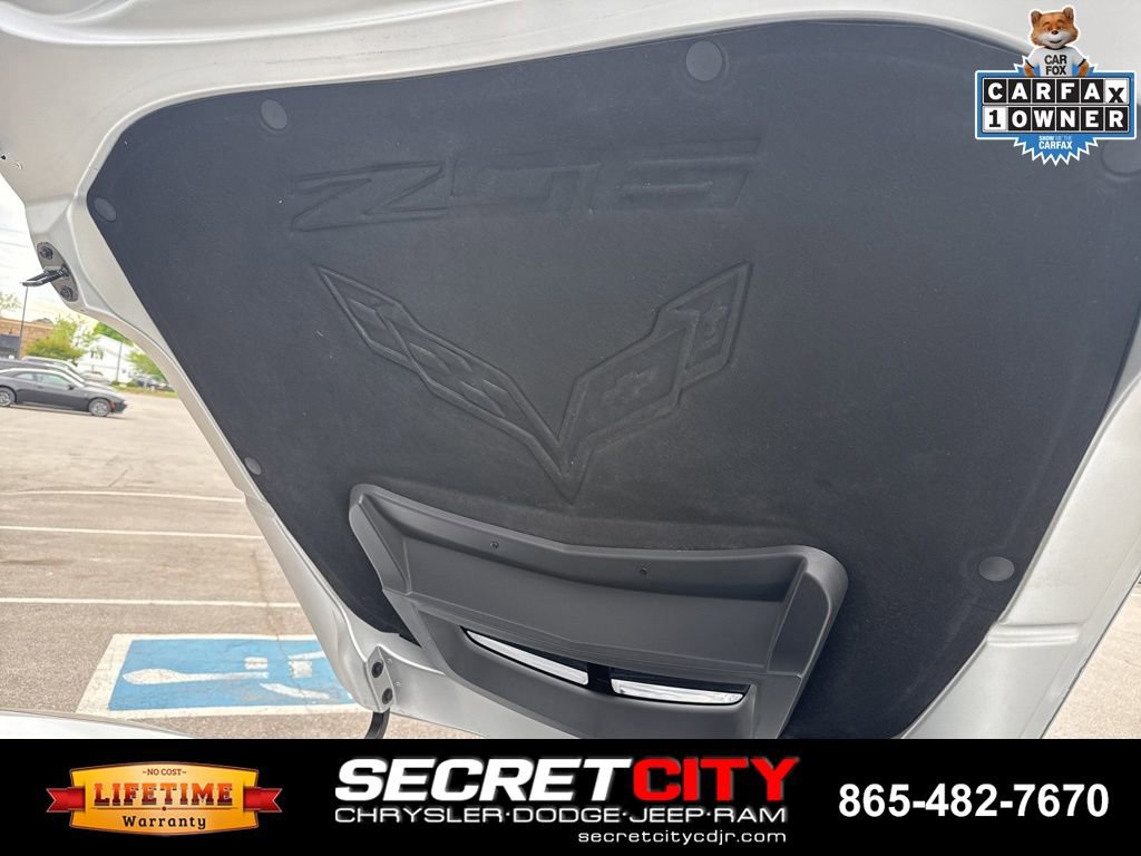 Used 2016 Chevrolet Corvette Z06 w/ 3LZ Preferred Equipment Group image 45