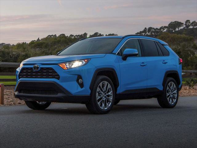 Certified 2022 Toyota RAV4 LE image 1