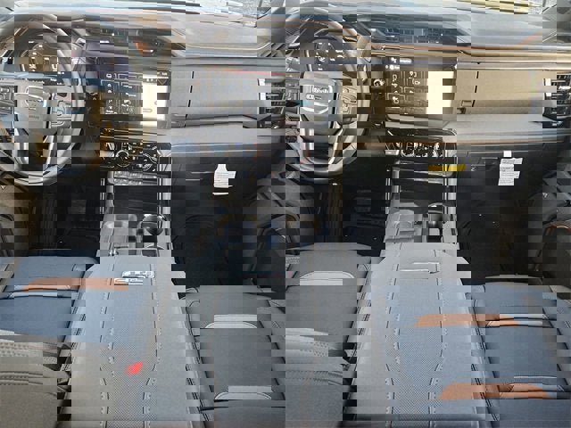 New 2026 GMC Sierra 2500 AT4 image 12