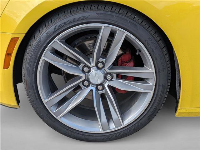 Used 2017 Chevrolet Camaro LT w/ RS Package RWD image 6