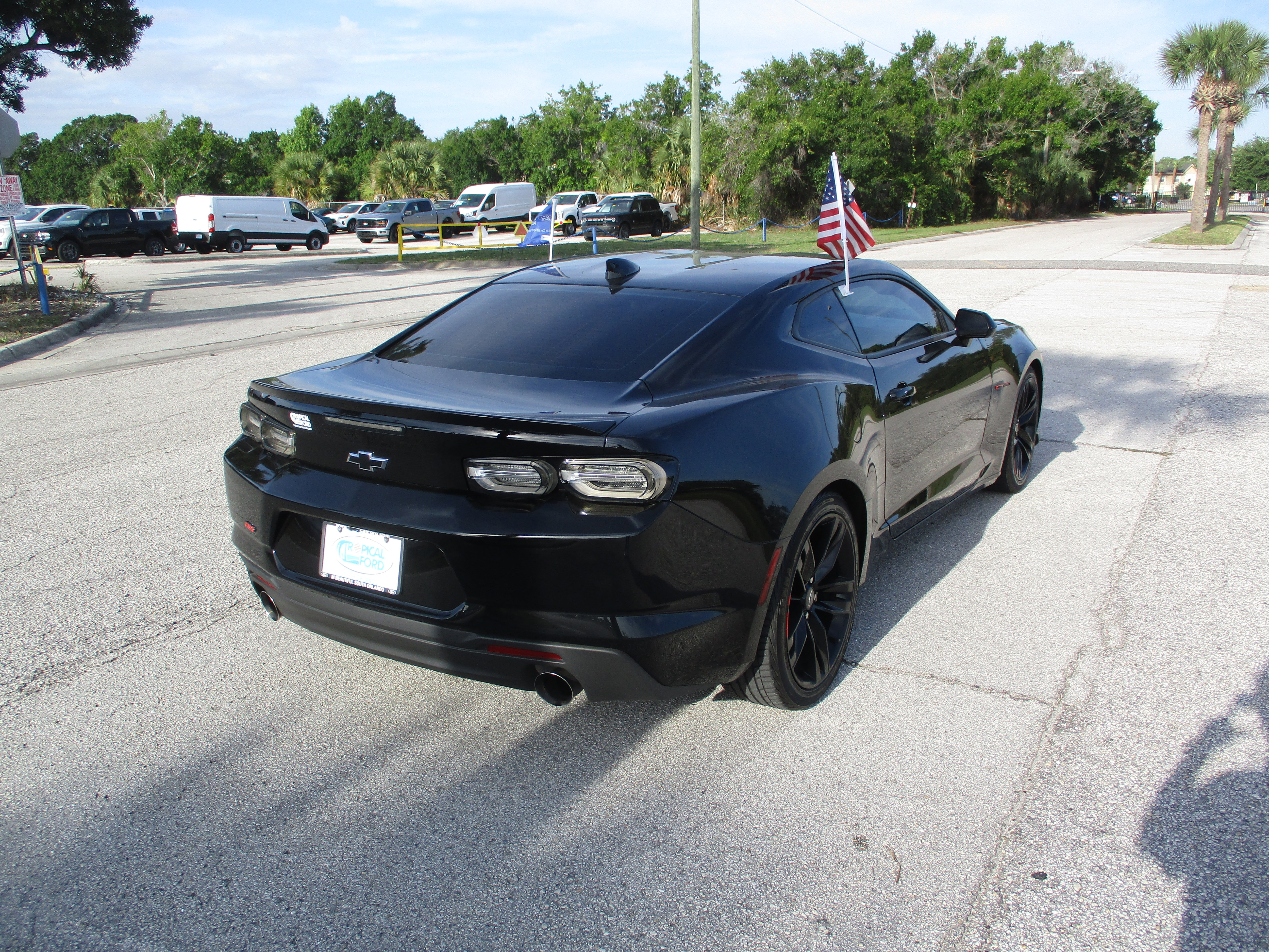 Used 2023 Chevrolet Camaro LT w/ Redline Edition image 7