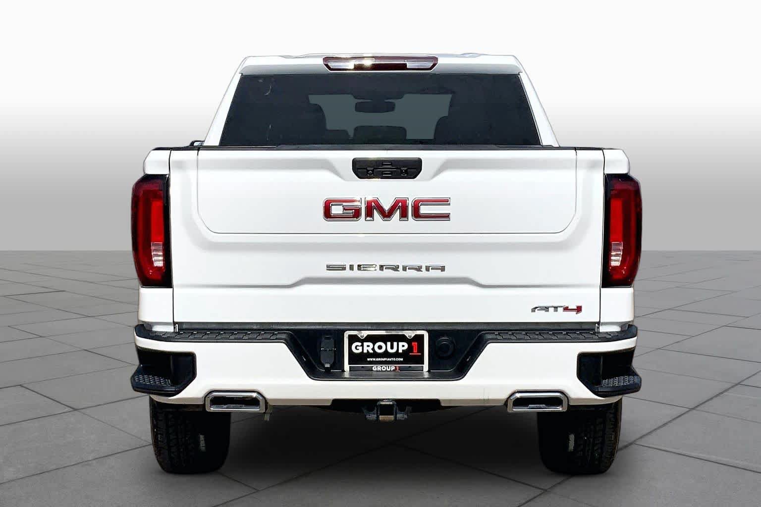 Used 2021 GMC Sierra 1500 AT4 AWD/4WD image 4
