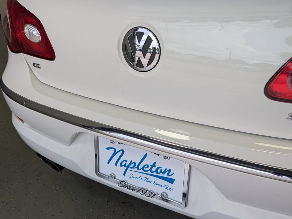 Used 2012 Volkswagen CC Lux FWD image 8