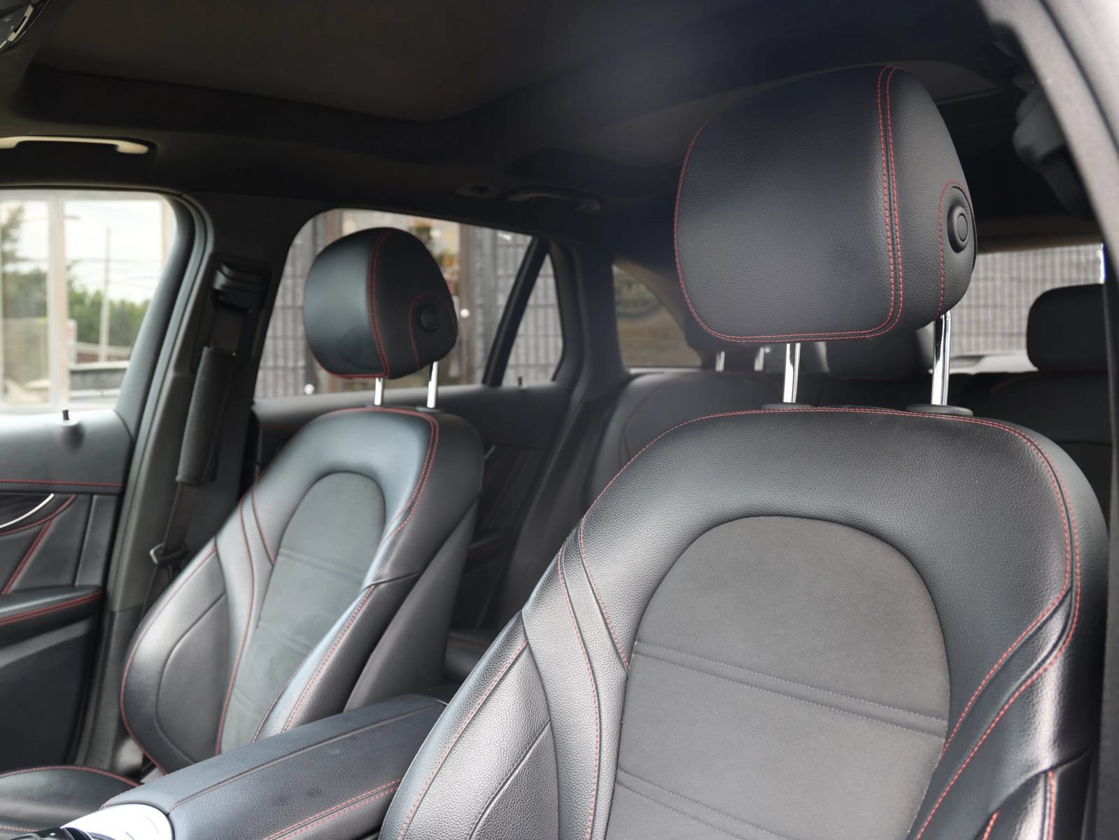 Used 2019 Mercedes-Benz GLC 43 AMG 4MATIC image 28
