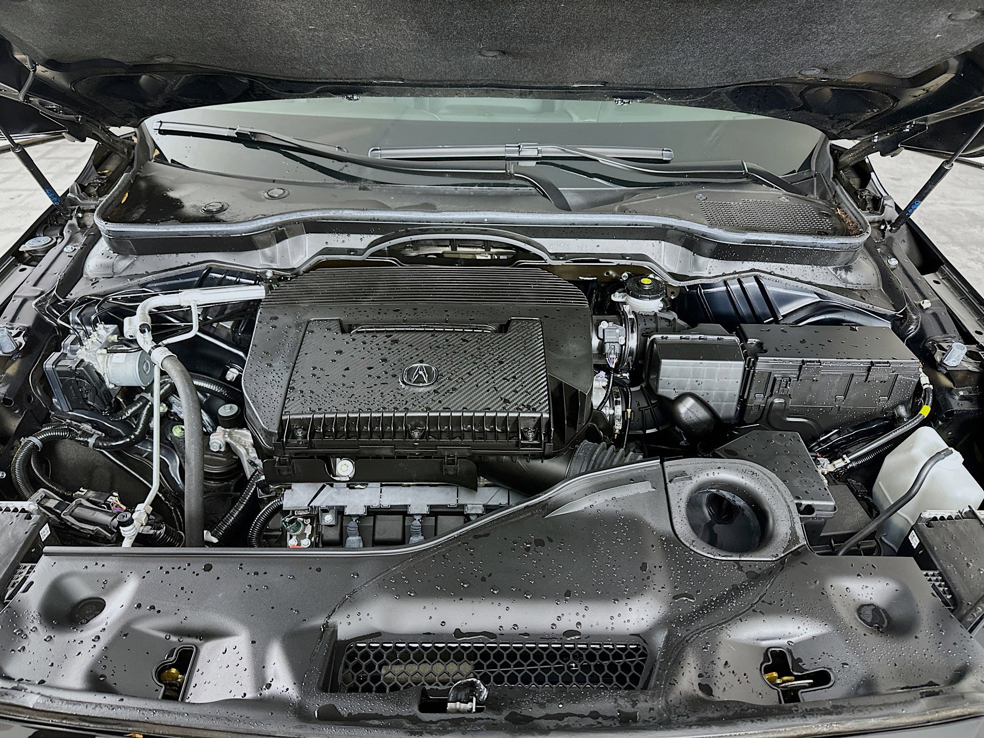 Used 2025 Acura MDX SH-AWD w/ Technology Package image 36