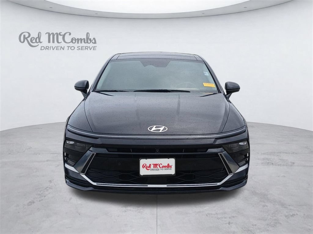 Certified 2025 Hyundai Sonata Limited FWD image 11