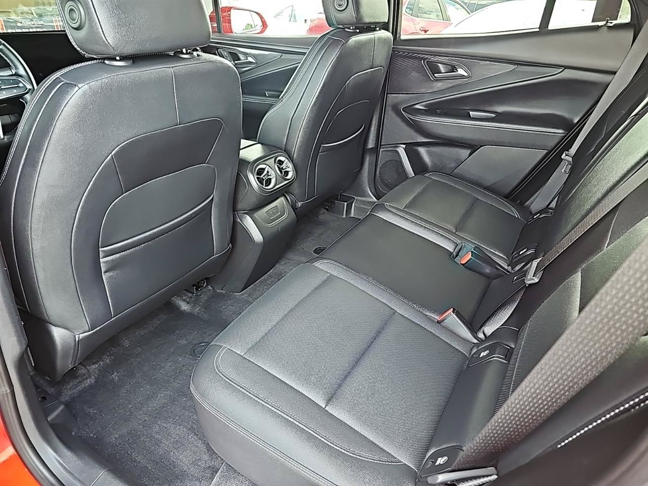 Used 2024 Chevrolet Blazer EV LT AWD/4WD image 12
