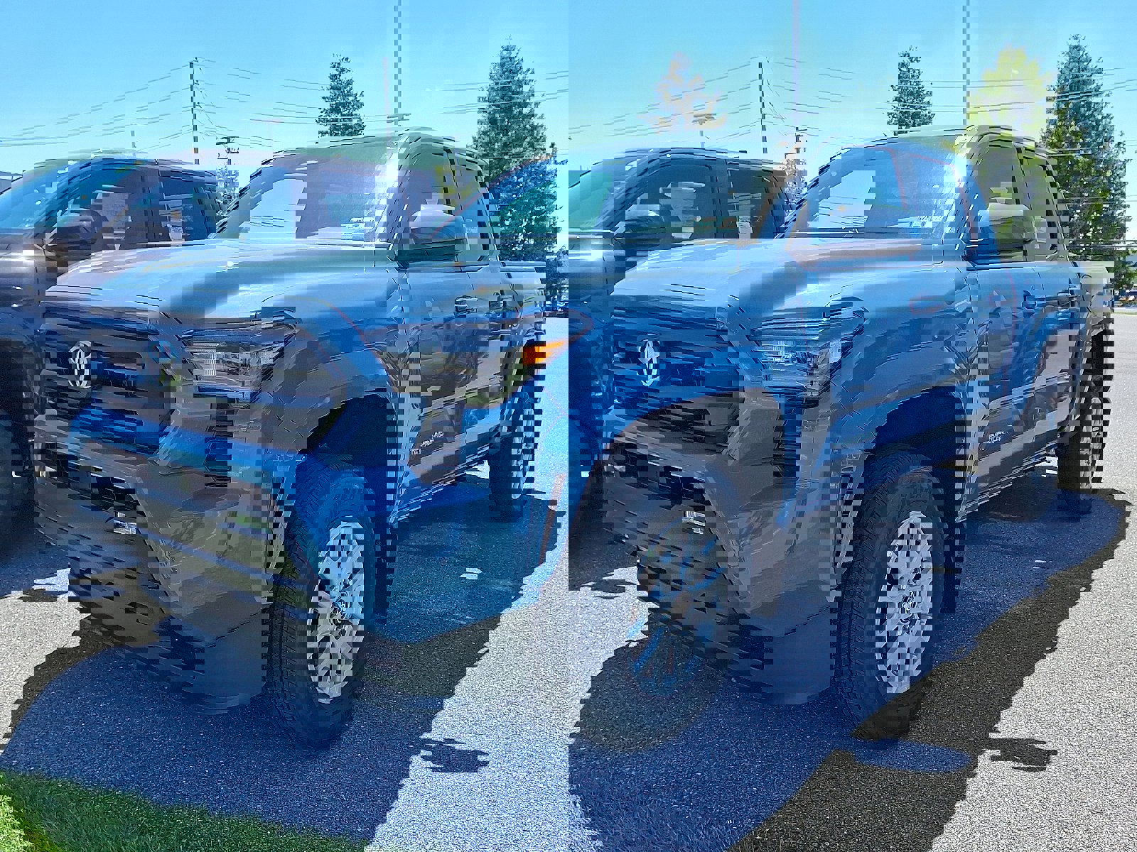 New 2026 Toyota Tacoma SR5 AWD/4WD image 3