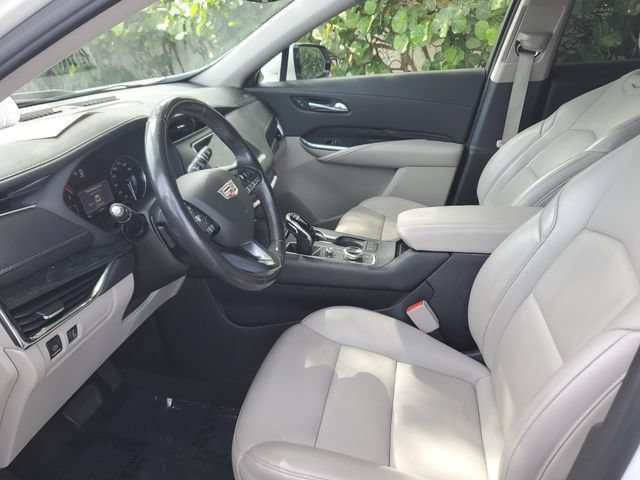 Certified 2022 Cadillac XT4 Premium Luxury w/ Safety Alert Package FWD image 21