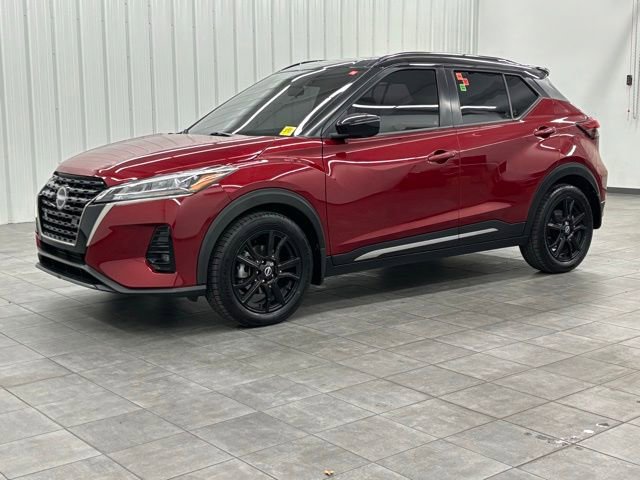 Used 2022 Nissan Kicks SR image 5