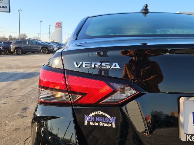 Used 2024 Nissan Versa SV w/ Trunk Package image 5