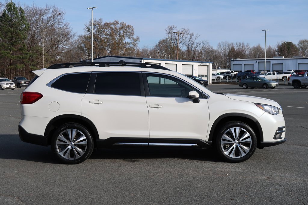 Used 2019 Subaru Ascent Limited w/ Popular Package #3 image 4