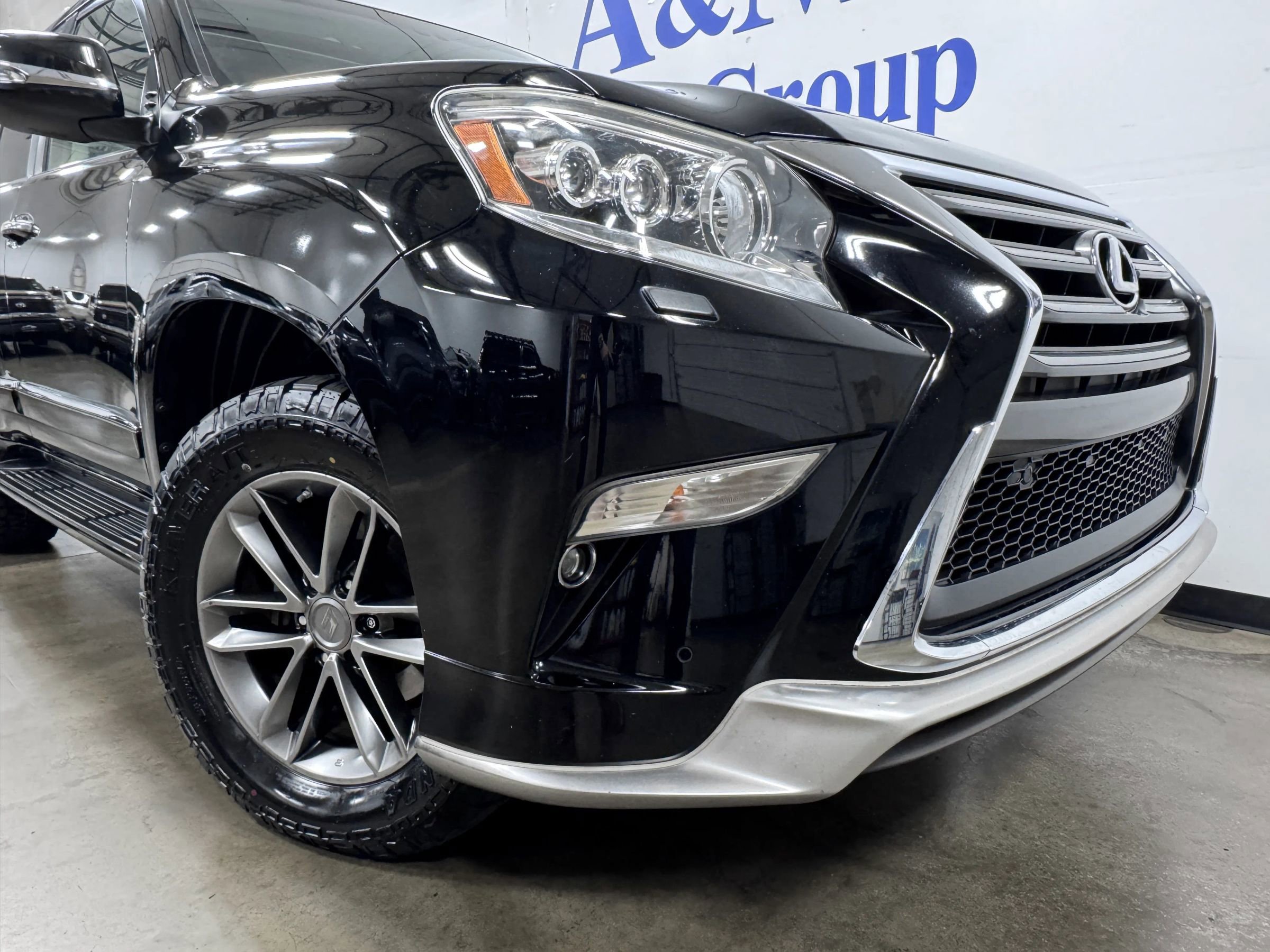 Used 2018 Lexus GX 460 Premium AWD/4WD image 22