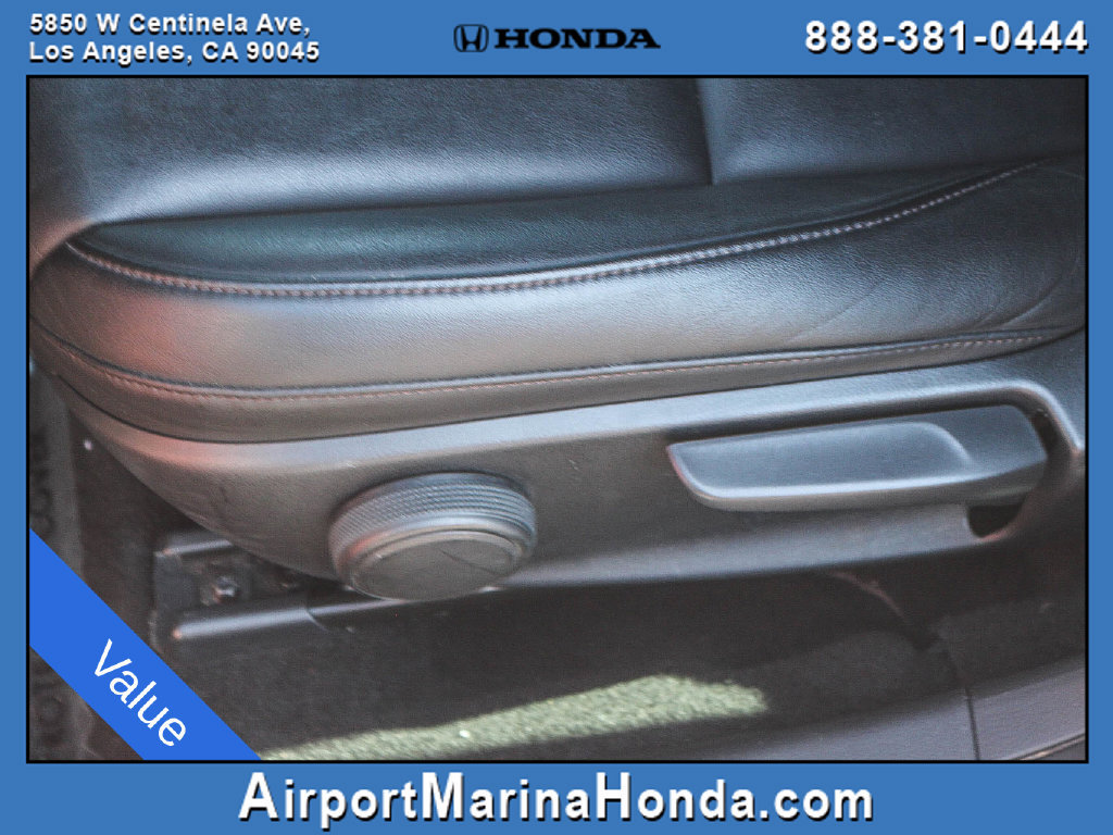 Used 2020 MAZDA MAZDA3 Hatchback FWD image 21
