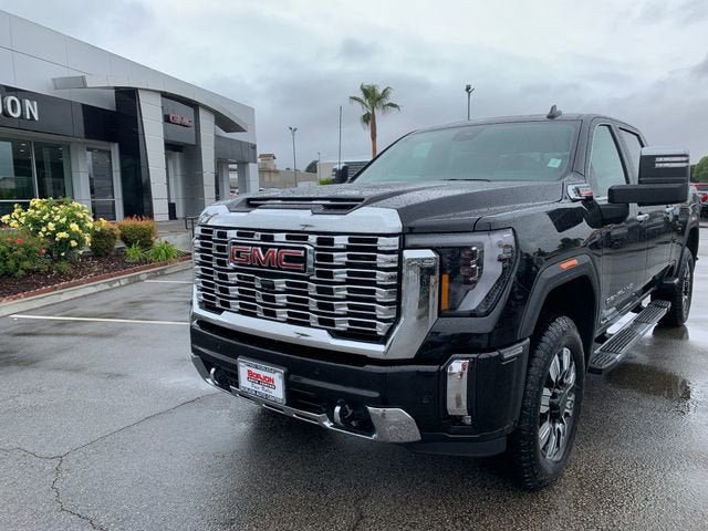New 2026 GMC Sierra 2500 Denali w/ Technology Package AWD/4WD image 3