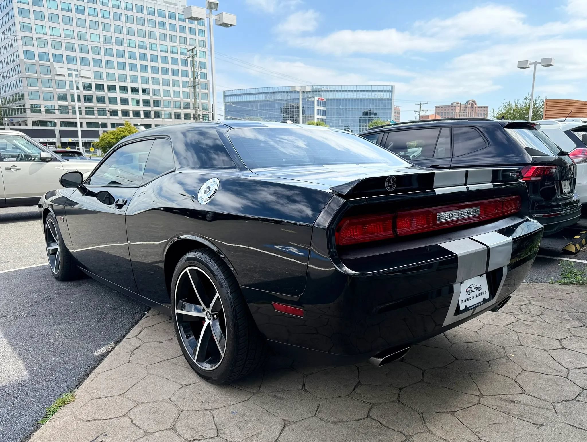 Used 2011 Dodge Challenger SRT8 w/ SRT Option Group II RWD image 5