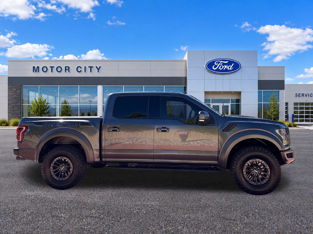 Used 2019 Ford F150 Raptor w/ Equipment Group 802A Luxury AWD/4WD image 9