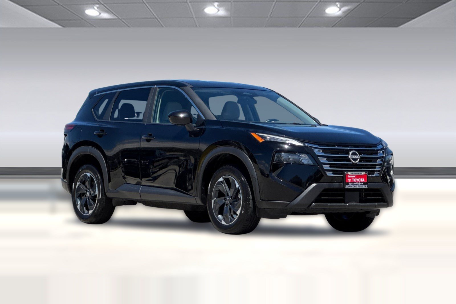 Used 2025 Nissan Rogue SV AWD/4WD image 7