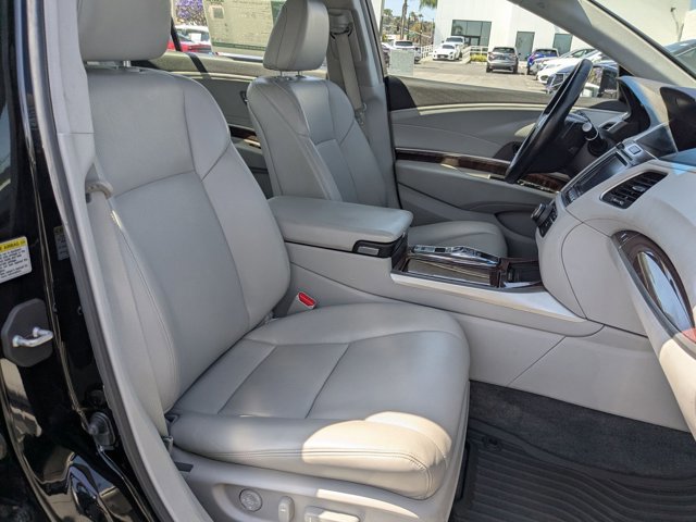 Used 2014 Acura RLX Hybrid w/ Technology Package AWD/4WD image 22