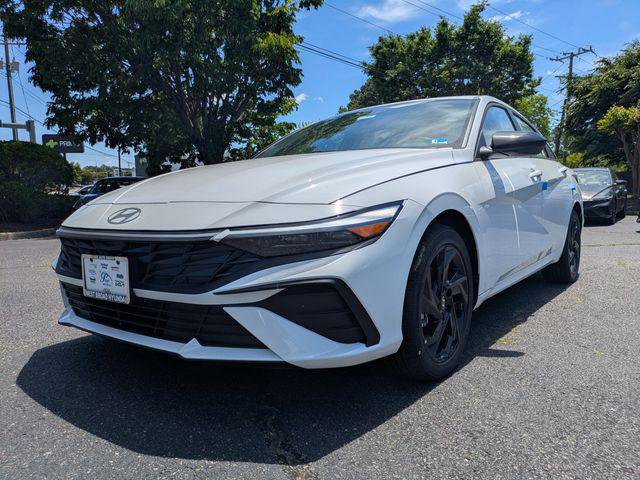 New 2026 Hyundai Elantra Sport FWD image 8