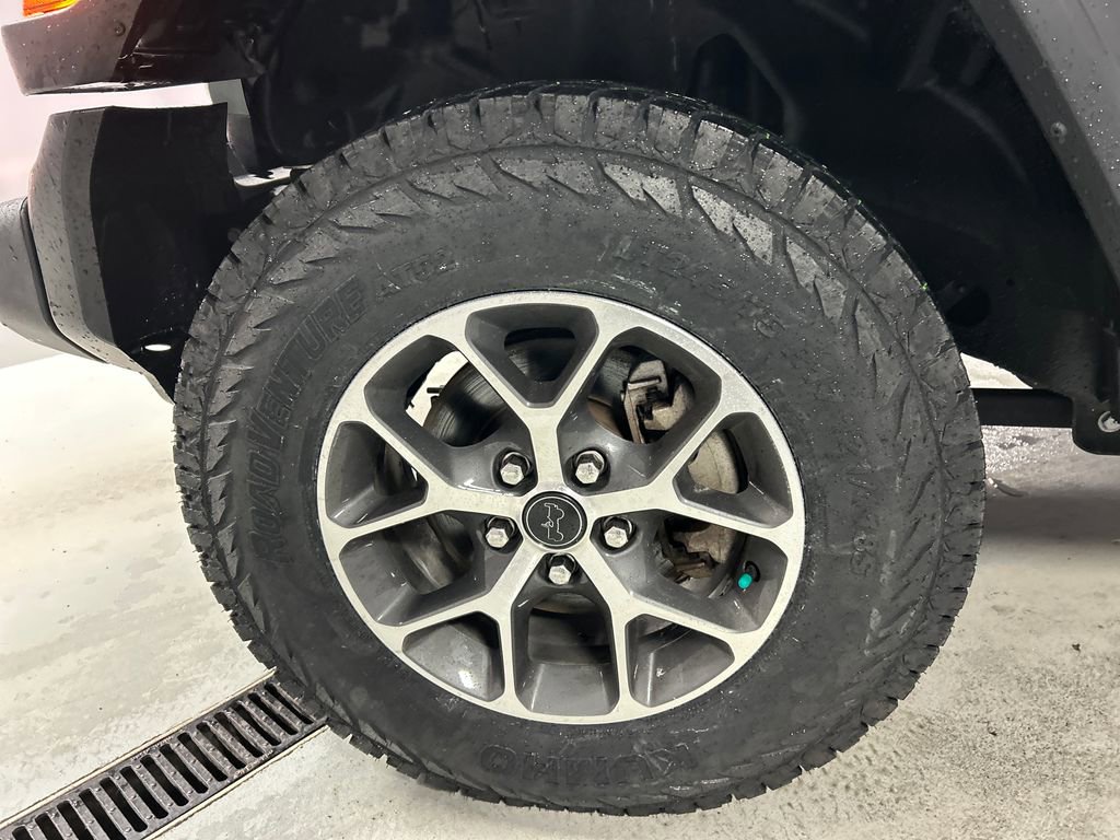 Used 2024 Jeep Wrangler Unlimited Sport AWD/4WD image 9