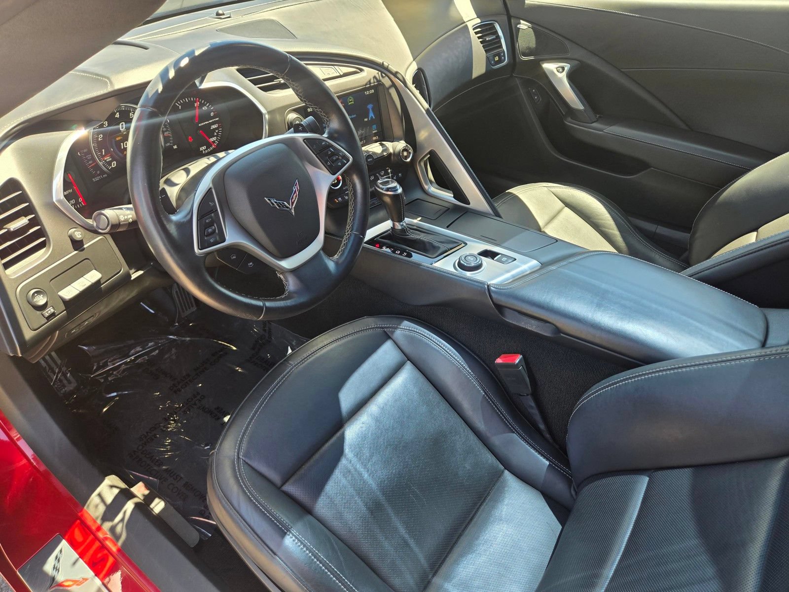 Used 2015 Chevrolet Corvette Stingray Coupe w/ 3LT Preferred Equipment Group RWD image 17