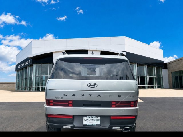 Used 2025 Hyundai Santa Fe XRT AWD/4WD image 4