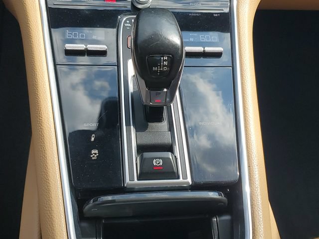 Used 2020 Porsche Panamera 4 AWD/4WD image 32