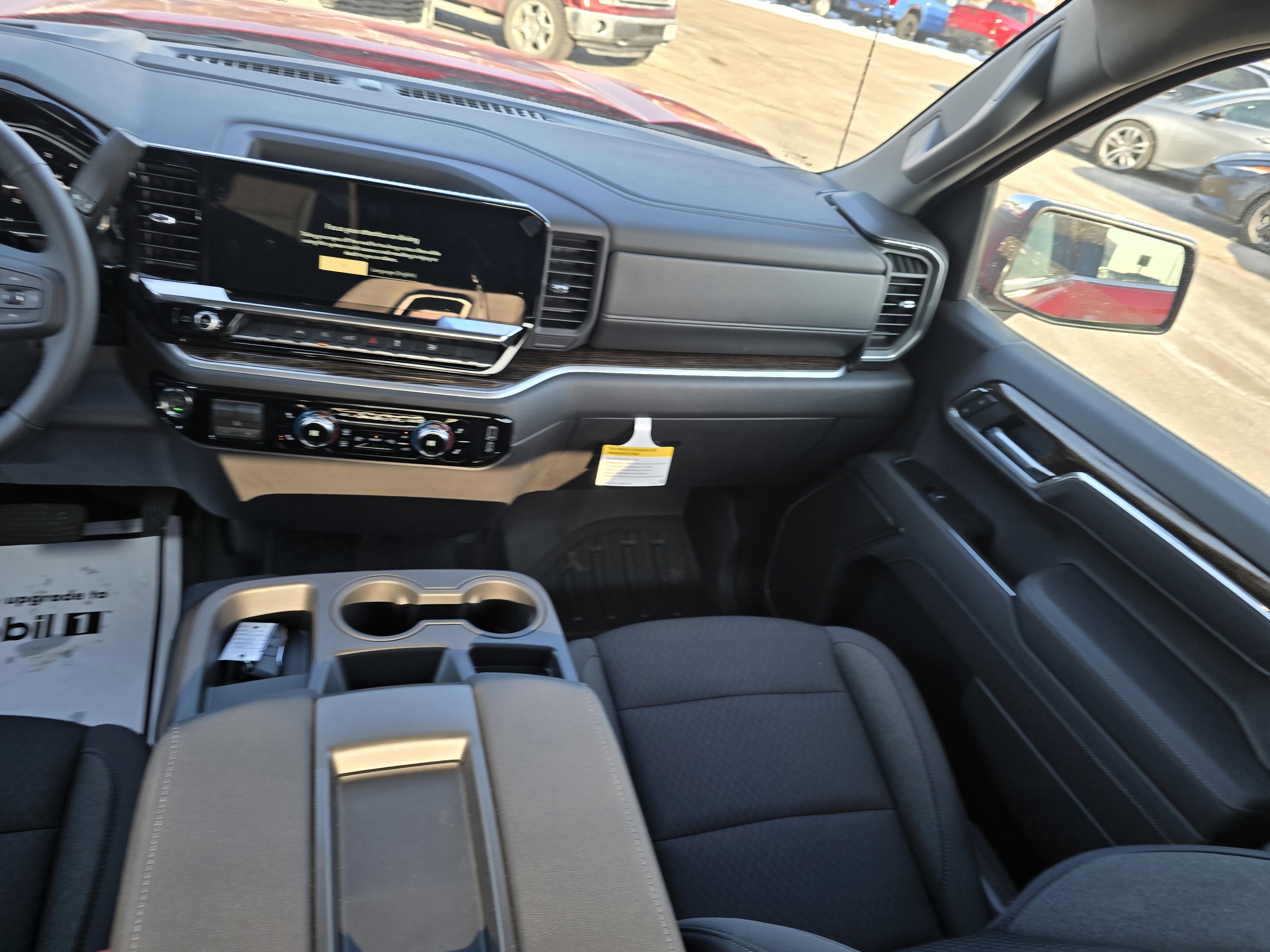 New 2026 GMC Sierra 1500 SLE image 25