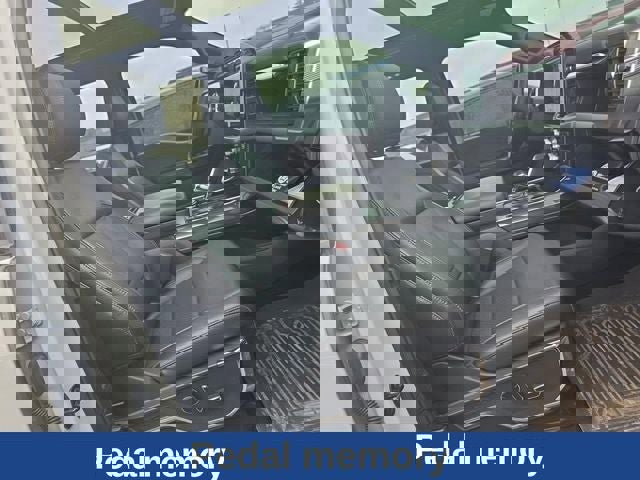 Used 2023 Ford F150 Lariat w/ Equipment Group 502A High image 22