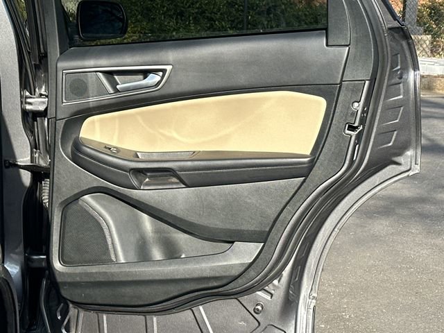Used 2022 Ford Edge SEL w/ Convenience Package image 20