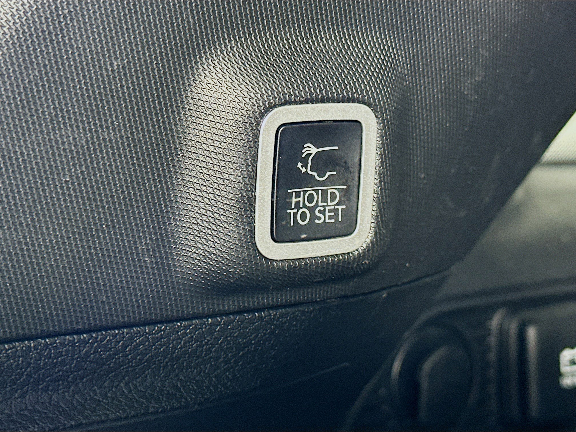 Used 2022 Jeep Grand Cherokee Trailhawk image 29