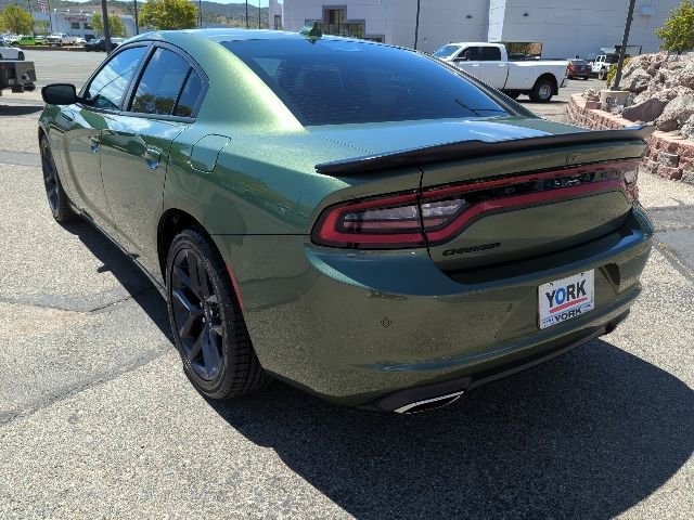 Used 2020 Dodge Charger SXT w/ Plus Group RWD image 6