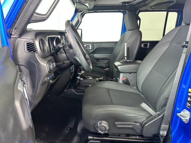 Used 2023 Jeep Wrangler Unlimited w/ Cold Weather Group image 11
