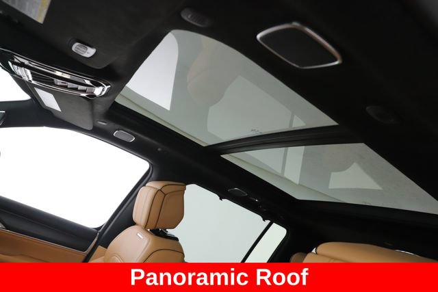 Used 2025 Jeep Grand Wagoneer L Series III w/ Quick Order Packagew 28T AWD/4WD image 19