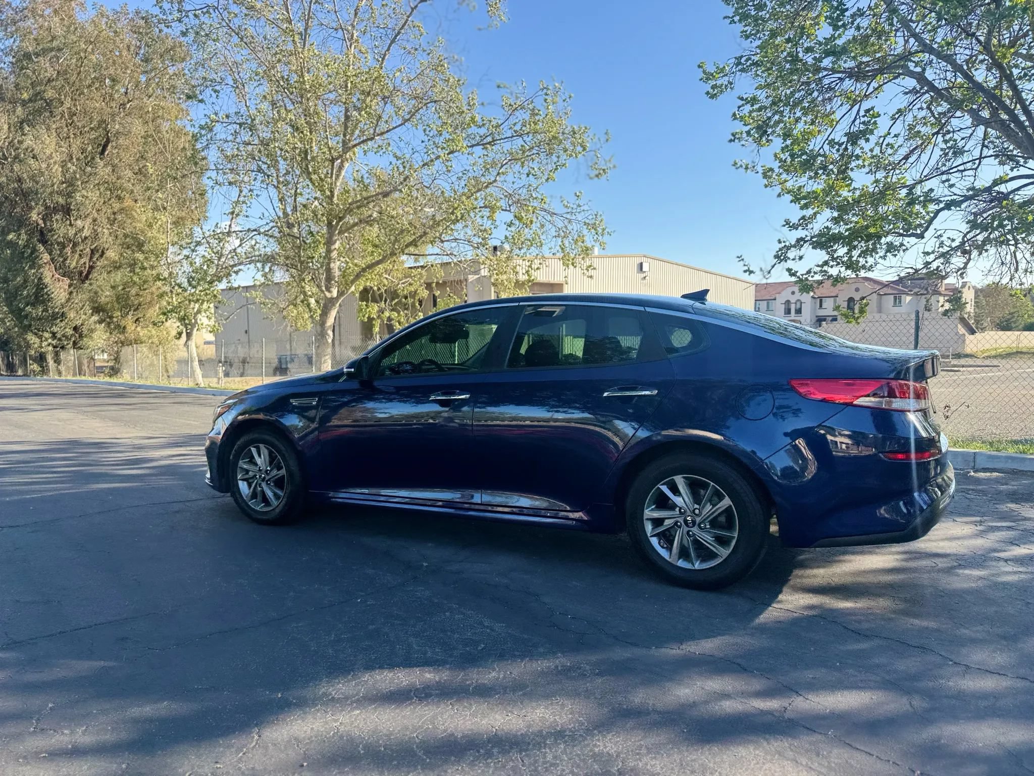 Used 2019 Kia Optima LX FWD image 9