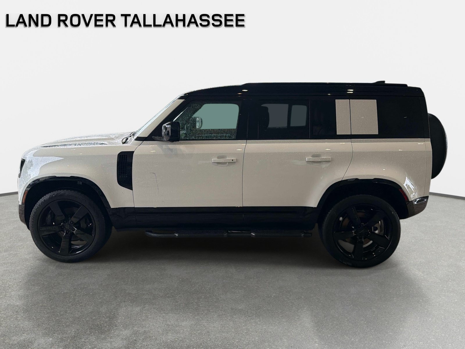 New 2026 Land Rover Defender 110 X-Dynamic SE AWD/4WD image 8