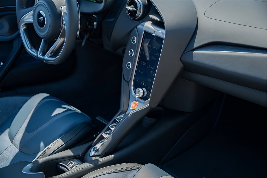 New 2026 McLaren 750S Spider image 63