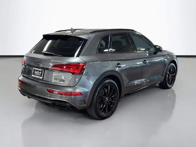 Used 2021 Audi Q5 e Premium Plus AWD/4WD image 7