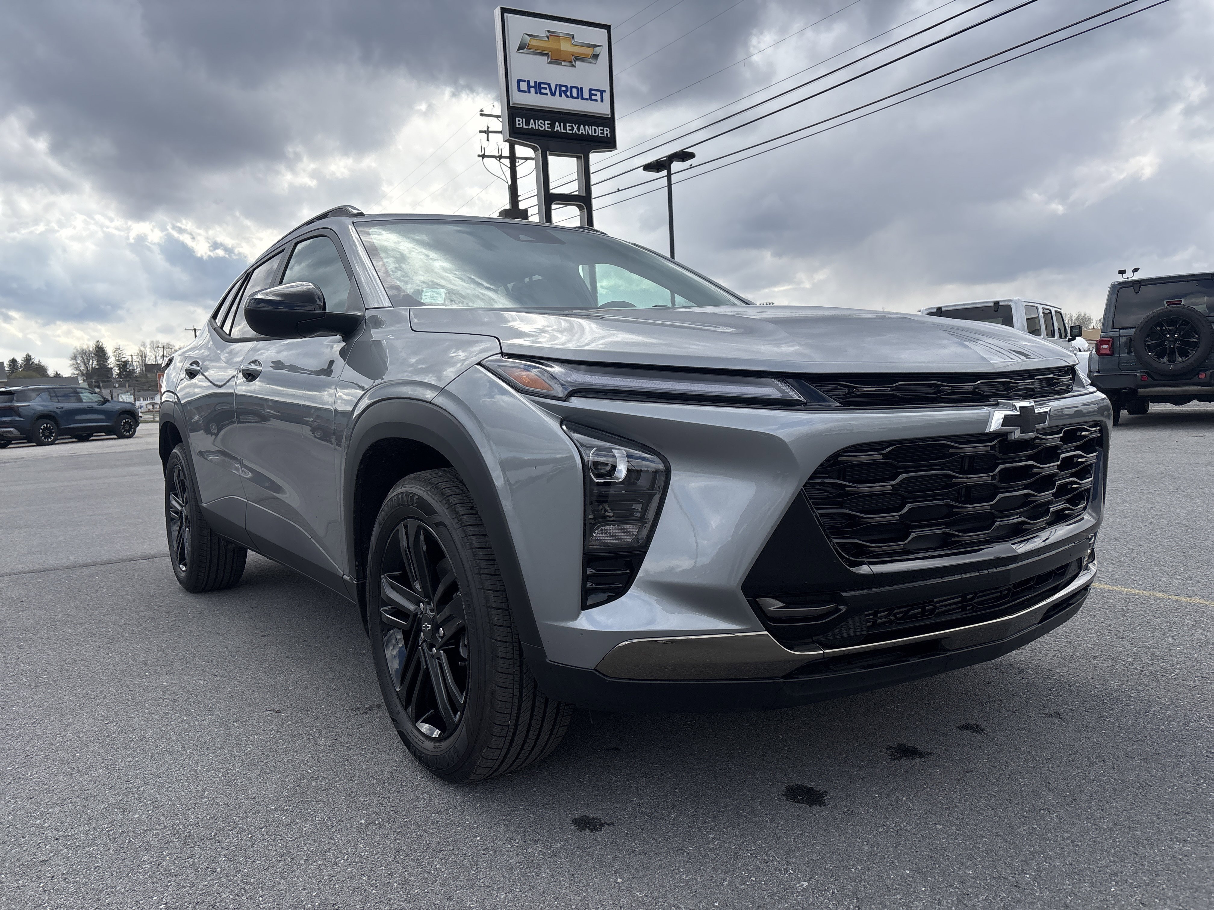 New 2026 Chevrolet Trax ACTIV w/ Driver Confidence Package FWD image 1