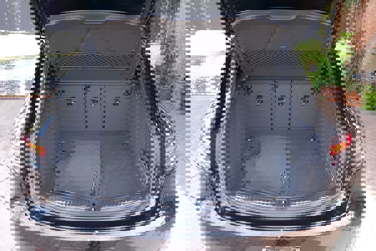 Used 2019 Porsche Macan image 35