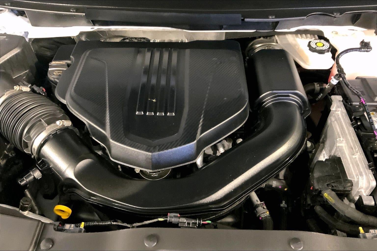Used 2025 GMC Acadia Elevation FWD image 10