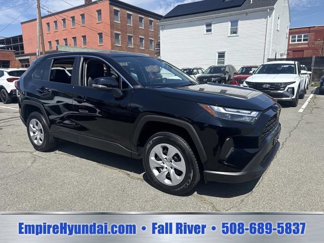 Used 2024 Toyota RAV4 LE AWD/4WD image 2