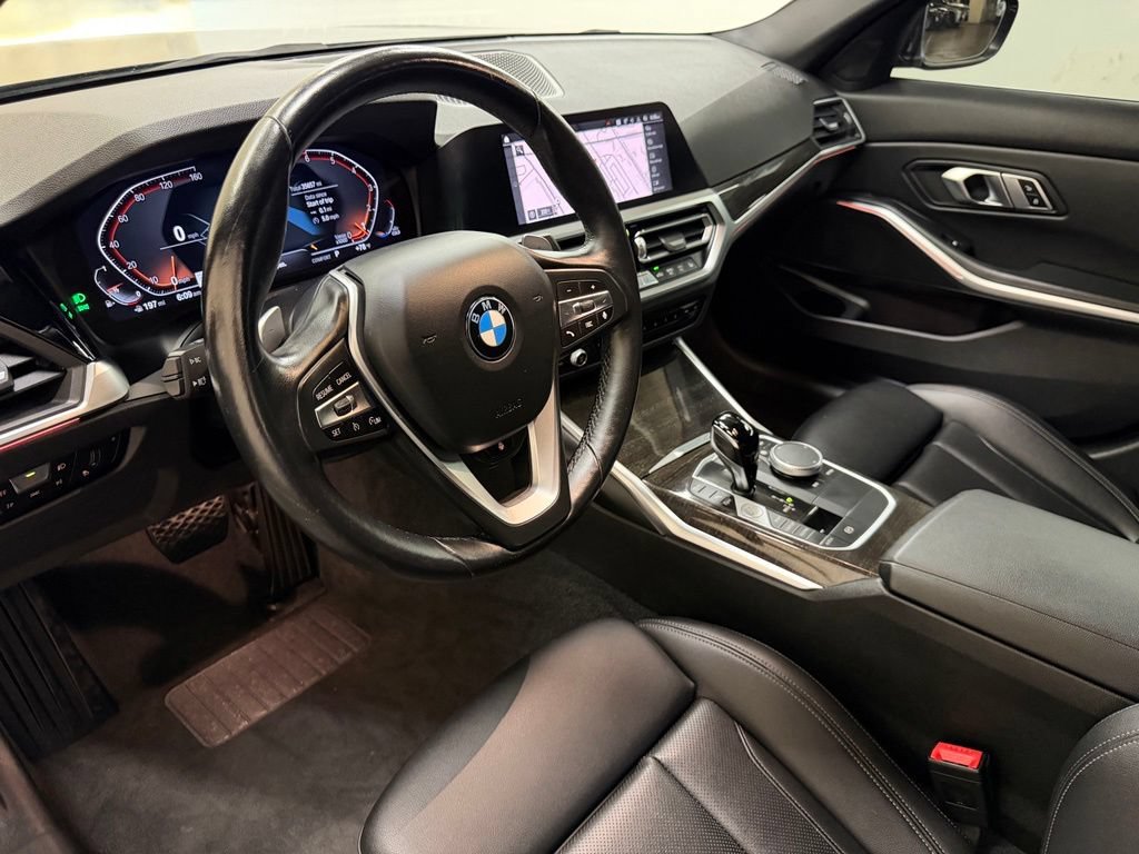 Used 2022 BMW 330i xDrive Sedan w/ Driving Assistance Package AWD/4WD image 16