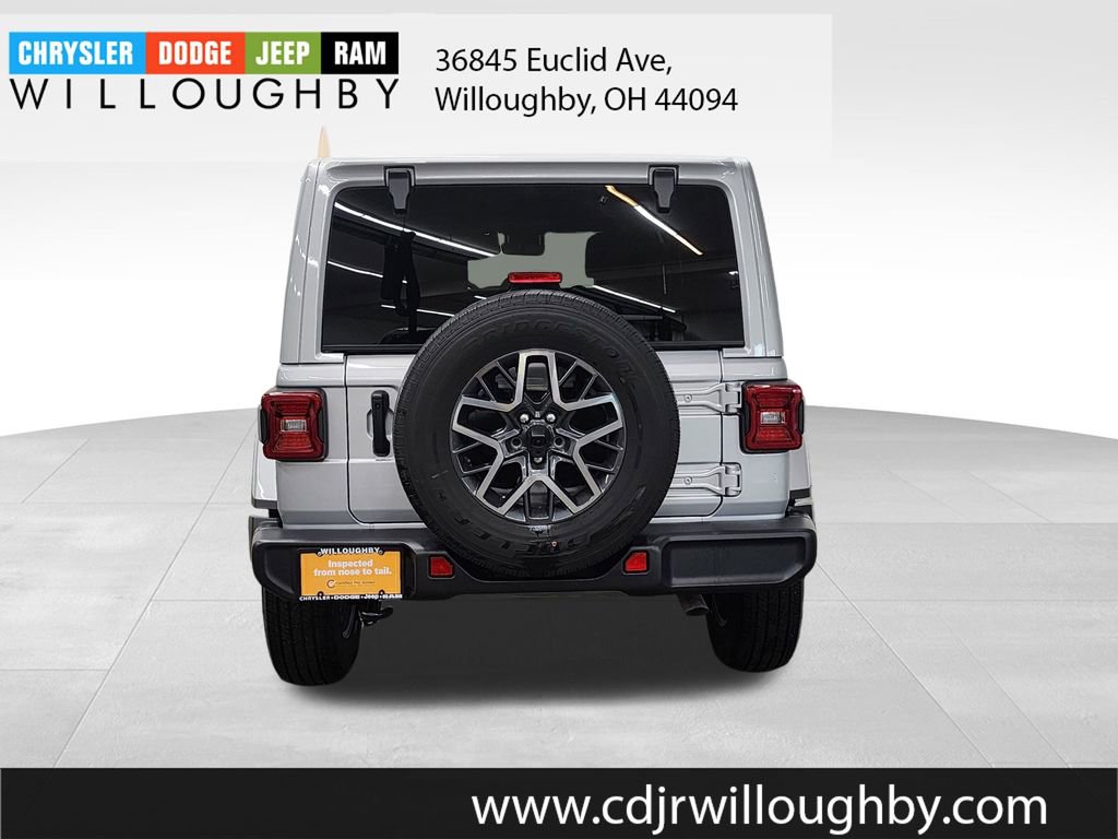 Certified 2024 Jeep Wrangler Unlimited Sahara w/ Technology Group AWD/4WD image 7
