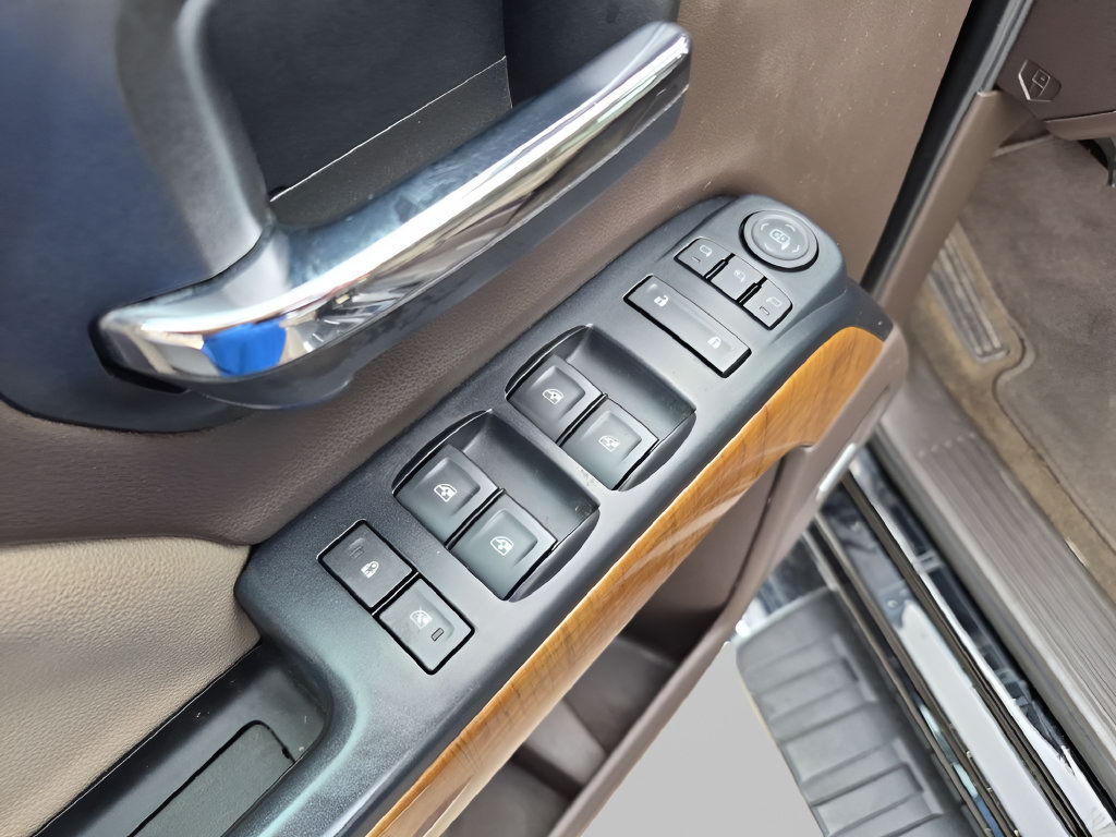 Used 2018 GMC Sierra 1500 SLT AWD/4WD image 21