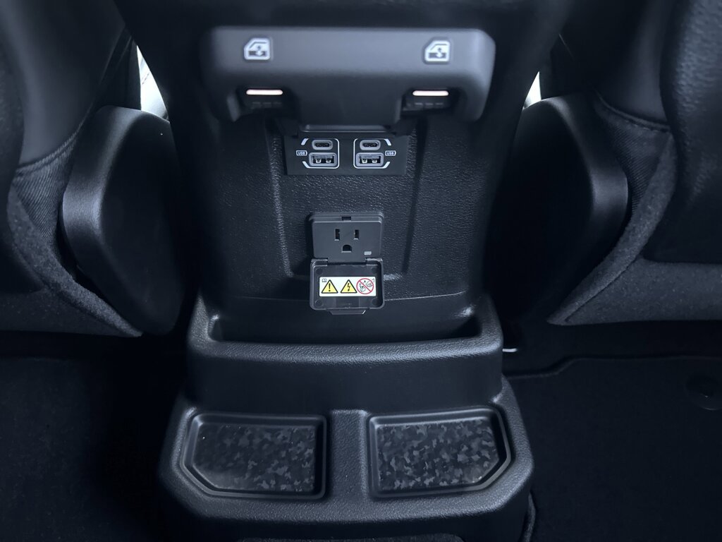 New 2025 Jeep Wrangler Unlimited Rubicon image 11